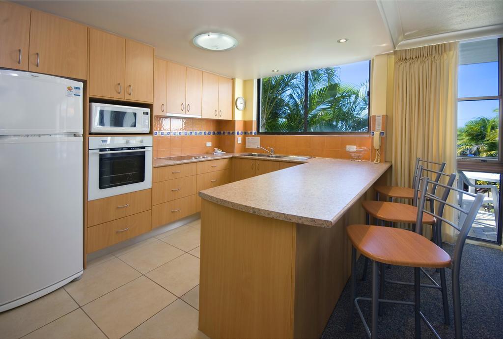 Headland Tropicana Resort Alexandra Headland Luaran gambar