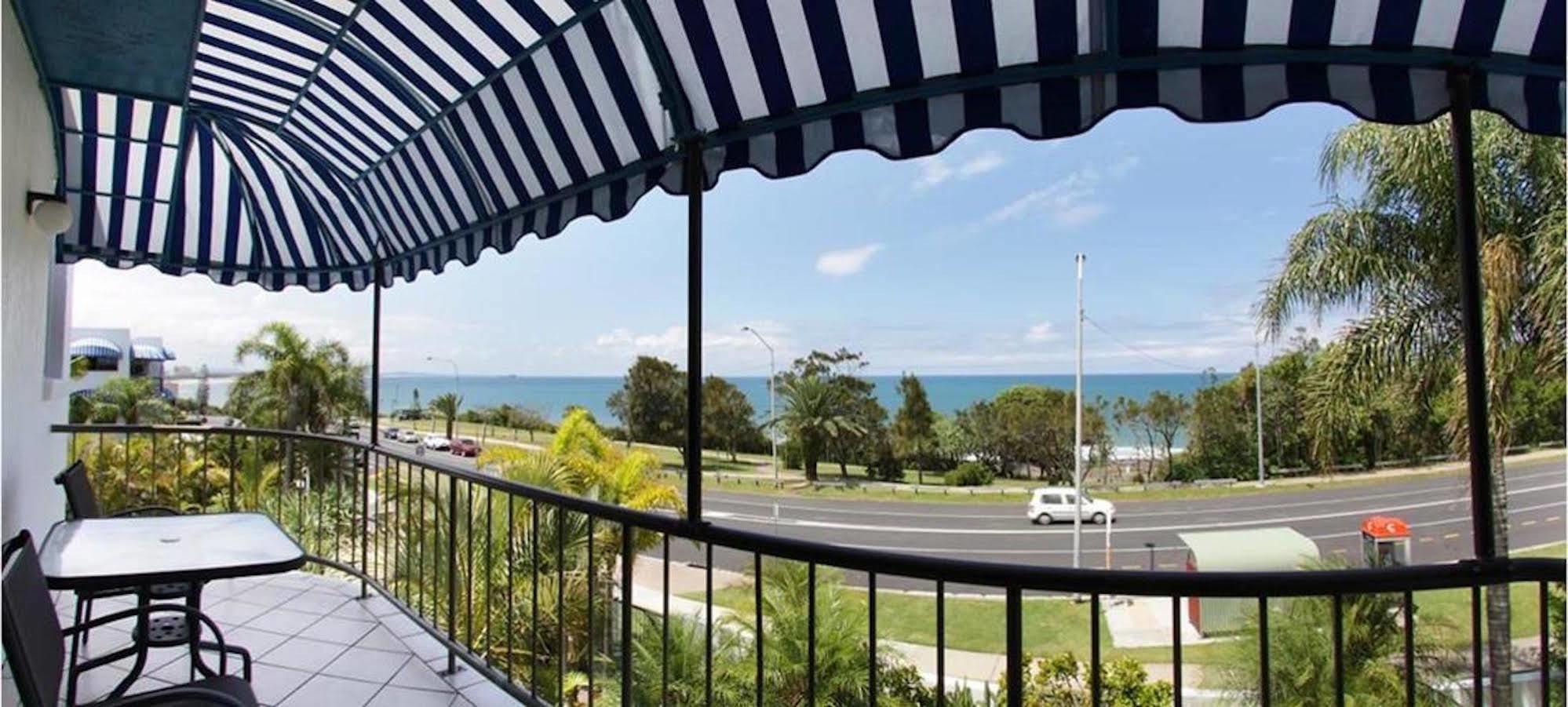 Headland Tropicana Resort Alexandra Headland Luaran gambar